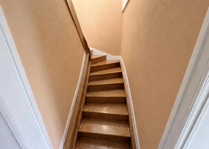 Comme A La Maison Penzion Cayres